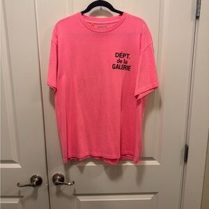 Gallery Dept Pink Graphic T-Shirt